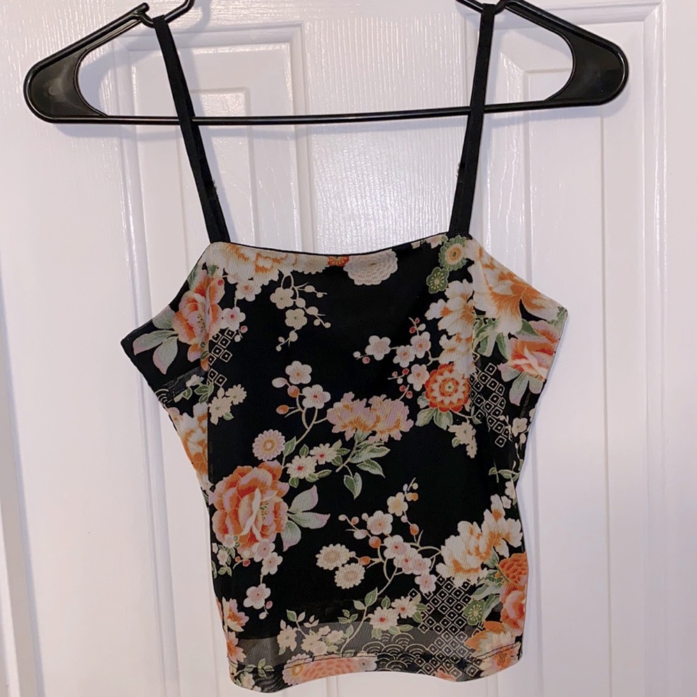 Forever 21 Black and floral tank top
